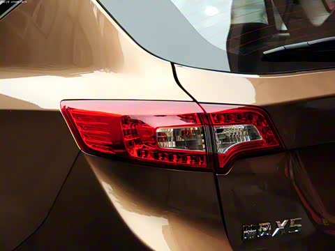 2013�� 2.0T �ֶ�������