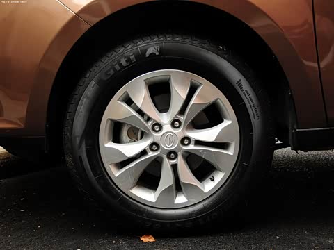 2013�� 2.0T �ֶ�������