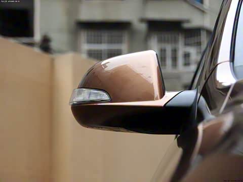 2013�� 2.0T �ֶ�������