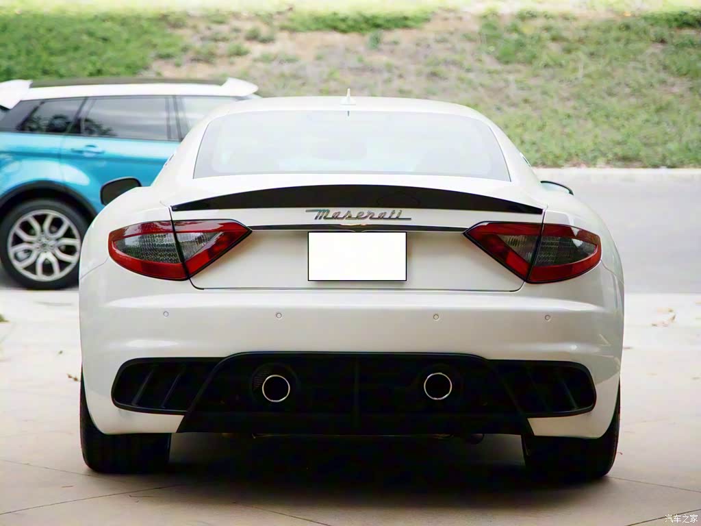 玛莎拉蒂 granturismo 2012款 4.7l mc stradale