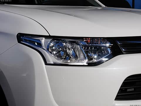 2013�� 2.0L �����˶������� 5��