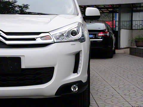 2012�� 2.0L ����������