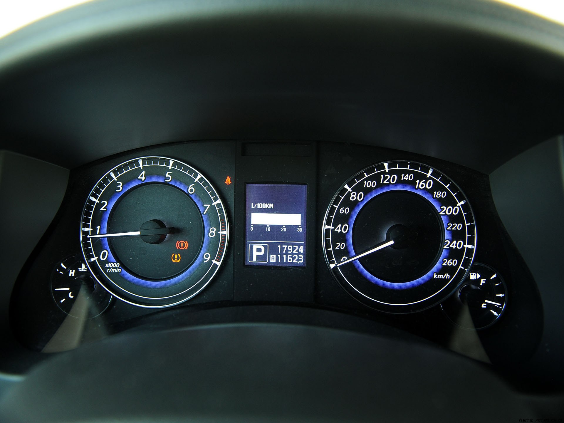 英菲尼迪ex 2013款 ex25 两驱尊雅版 1641227图片_英菲尼迪_汽车图库