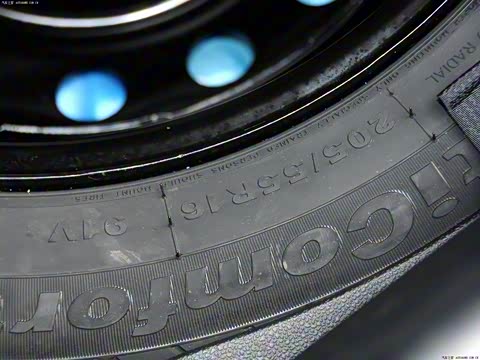 2012�� 1.5L �ֶ�������