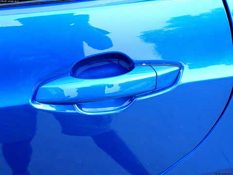 2012�� 1.5L �ֶ�������