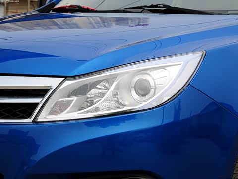 2012�� 1.5L �ֶ�������