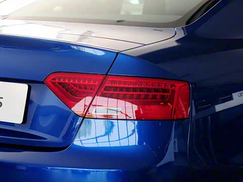 2012�� RS 5 Coupe