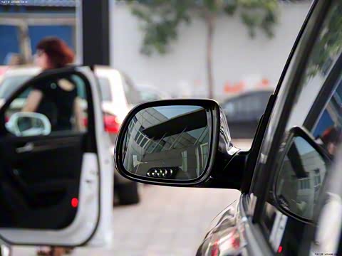 2013�� 40 TFSI ������