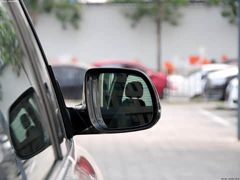 2013�� 40 TFSI ������