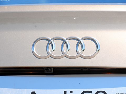 2013 S8 4.0TFSI quattro