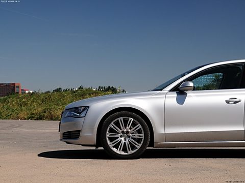 2013 A8L 55 TFSI quattro