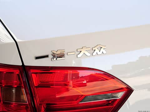 2012�� 1.6L �ֶ�������