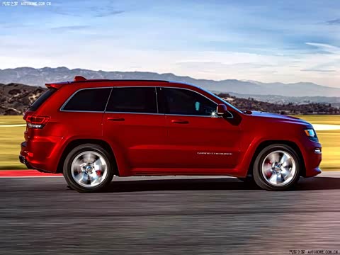 2014�� 6.4L SRT8