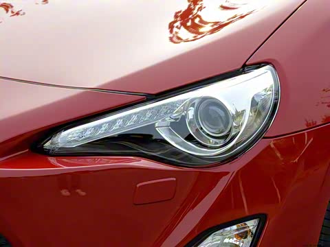 2013�� 2.0L �ֶ�������