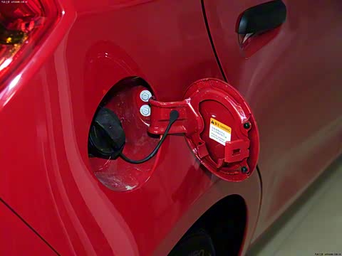 2013�� 1.3L �ֶ����ʰ�