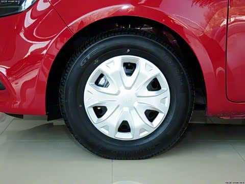 2013�� 1.3L �ֶ����ʰ�