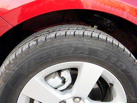 2013�� 1.6L SE AT