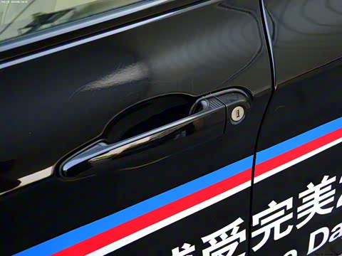 2013�� xDrive50i