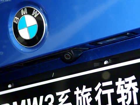 2013�� 328i M�˶��� ���а�