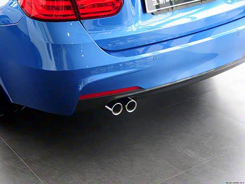 2013�� 328i M�˶��� ���а�