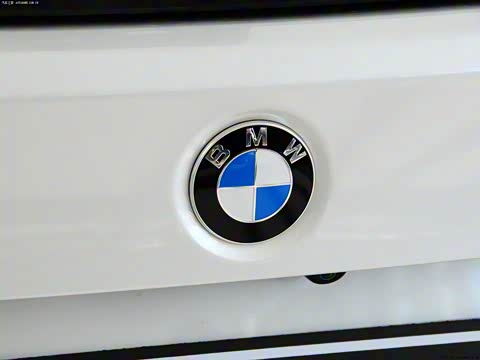2013�� 320i�˶������װ ���а�