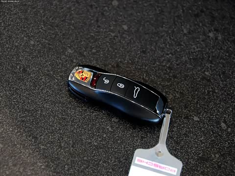 2014�� Panamera S Executive 3.0T