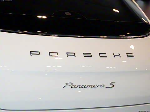 2014�� Panamera S Executive 3.0T