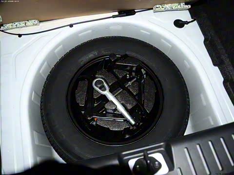 2013�� 1.5L �ֶ���Ӣ��