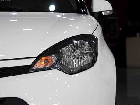 2013�� 1.5L �ֶ���Ӣ��