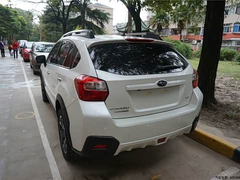 2012�� 2.0i ������