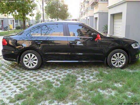 2013�� �Ŀ�� 1.6L �Զ����ʰ�