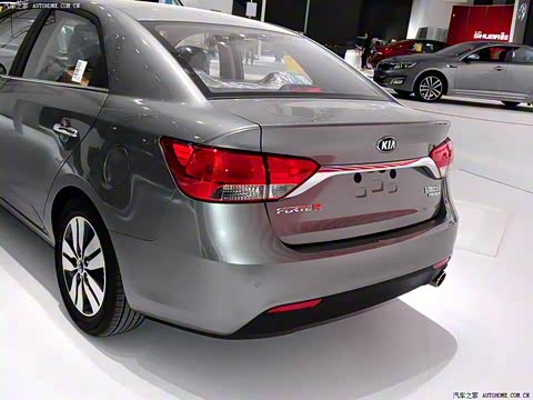 2014�� 1.6L AT Premium Special