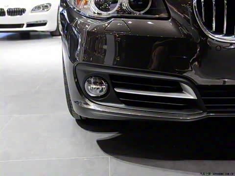 2014�� 528i ���а�