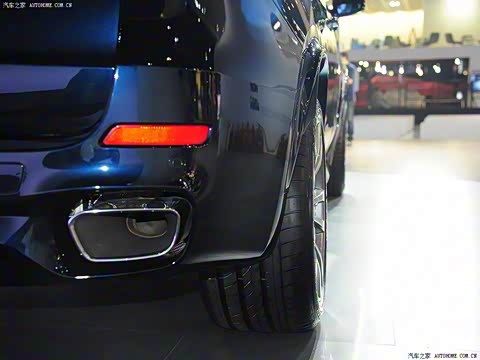 2014�� xDrive50i M�˶���