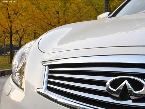 2013�� G25 Sedan �����˶���