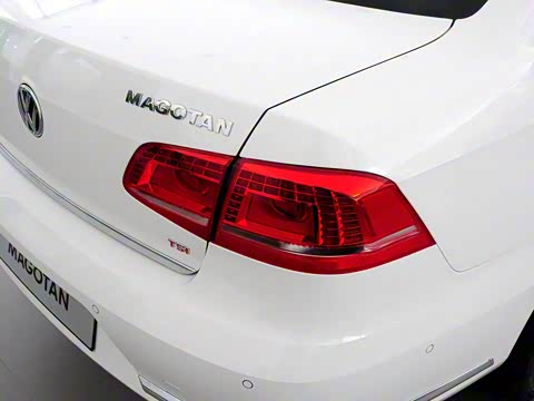 2013�� 2.0TSI ������