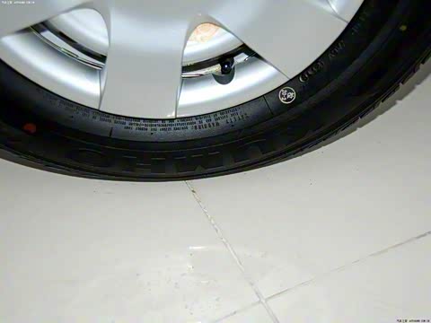 2011�� ��ֵ�� 1.3L �ֶ�5��