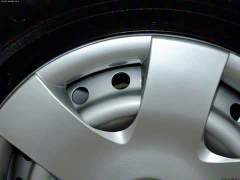 2011�� ��ֵ�� 1.3L �ֶ�5��