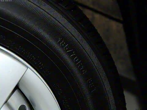 2011�� ��ֵ�� 1.3L �ֶ�5��