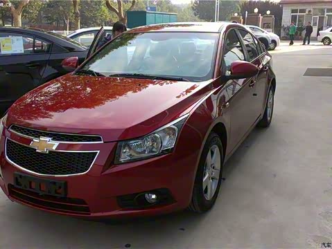 2013�� 1.6L SE MT