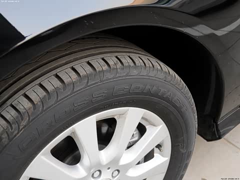 2011�� R 300 L ������