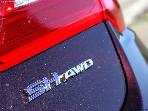 2015�� 3.5L Hybrid SH-AWD��