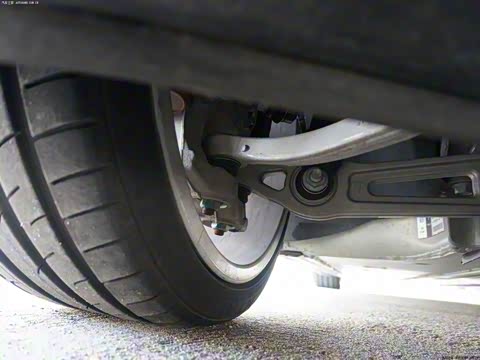 2014�� Model S P85