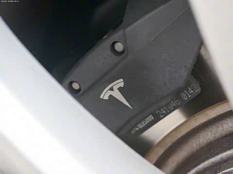 2014�� Model S P85