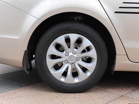 2014�� 2.0L �ֶ�������