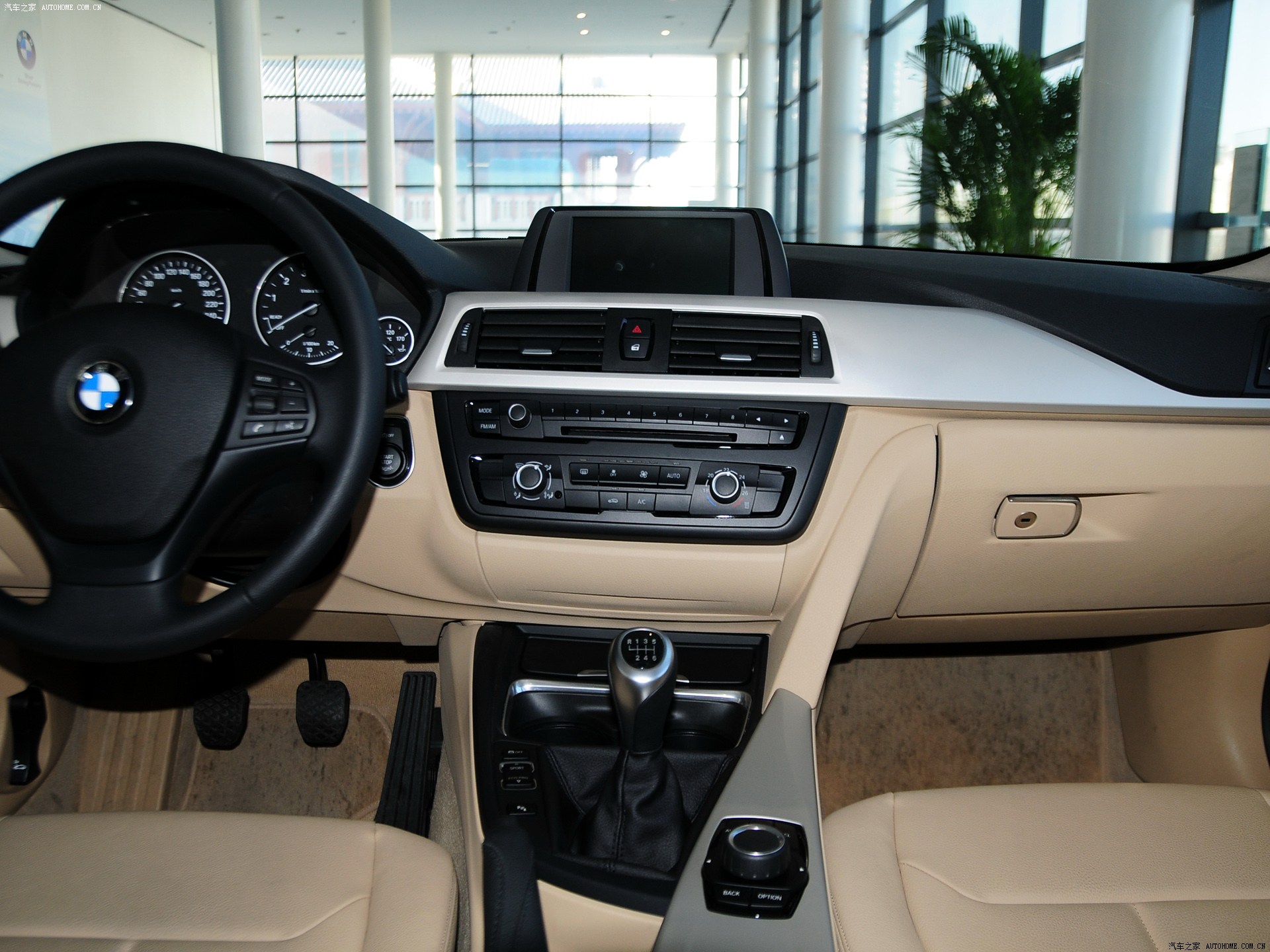 宝马3系 2014款 320li 手动型 2243860图片_宝马_汽车图库_汽车之家