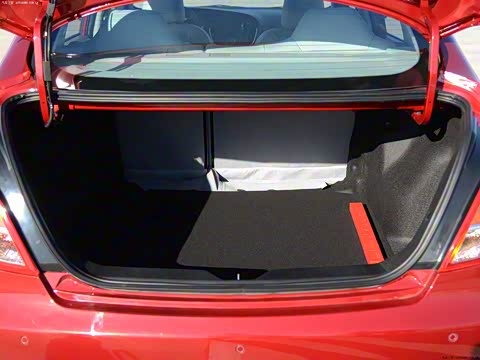 2014�� 1.6L �ֶ�������