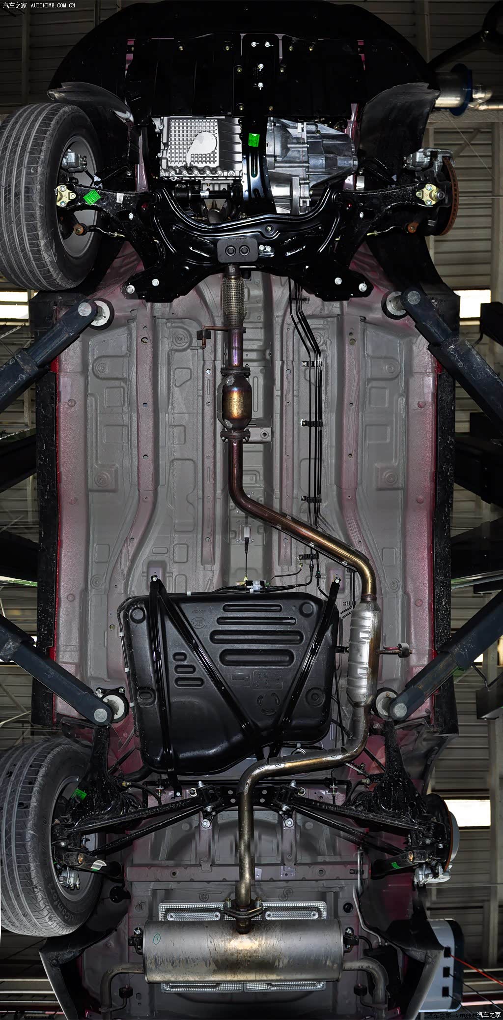 2014款20l手动家尊版