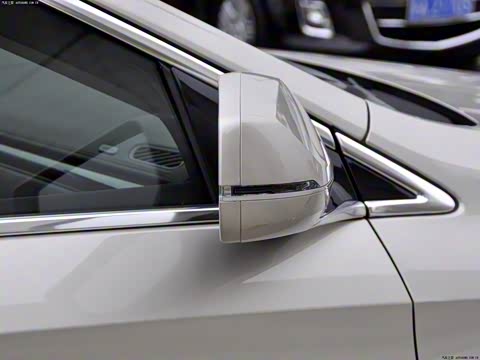 2013�� 28T ������