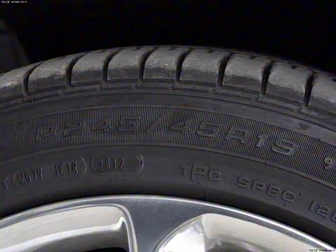 2013�� 28T ������